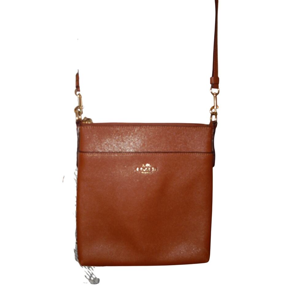 Coach Kitt Messenger Crossbody Crossgrain Leather Pochette Messenger bag - Picture 4 of 6